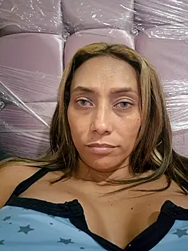 Živá chatovací místnost salome_drasin