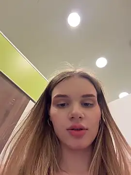 Chat soba uživo modela BARAVISHA