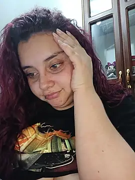 CURVY-HORNY Live Chatraum