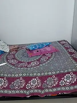 חדר צ'אט בשידור חי של Darty_cpl