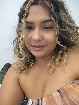 BrendaGirs' Live Chat Room
