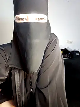 raghoodaqouen2121 Live Chatraum