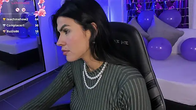 Živá chatovací místnost stephanya_