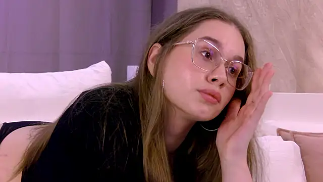EllieHayes élő chatszobája