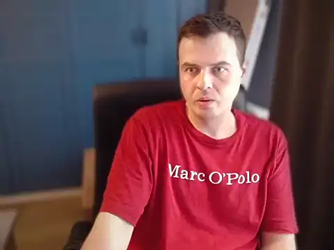 Živá chatovací místnost BraveCouple