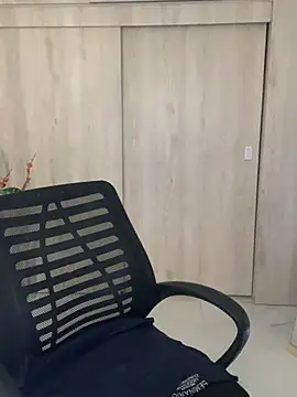 Adele_Sweett élő chatszobája