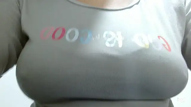 kaybabyhot's Live Chat Room