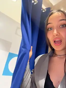 ICrazyOneIRL – live sex-cam-show