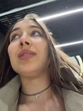 Živá chatovací místnost ICrazyOneIRL