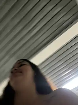 Ariana_Pierce Live chatroom