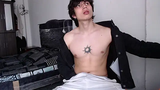 Dante_Alpha Live Chatraum