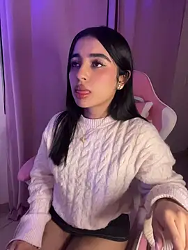 Emily-14 live-chat rom