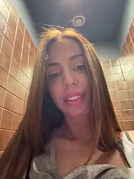HayleyBlair 실시간 채팅방