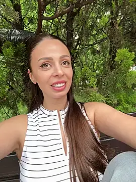 HayleyBlair Cameră chat live