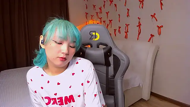Milla_Aheo's Live Chat Room