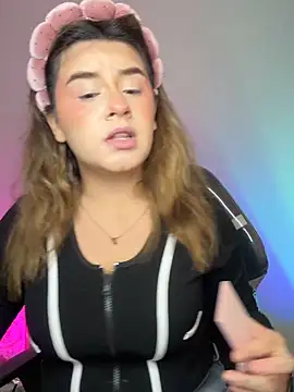 ห้องแชทสดของ SaraBraun_