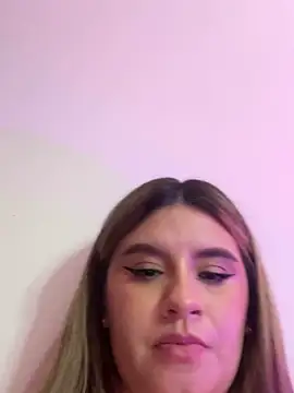 SaraBraun_ Adlı Modelin Canlı Sohbet Odası