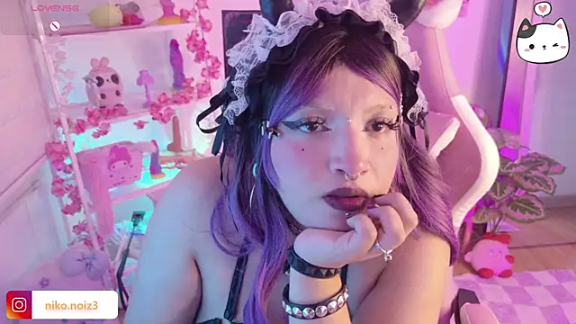 Noisy_doll লাইভ চ্যাট রুম