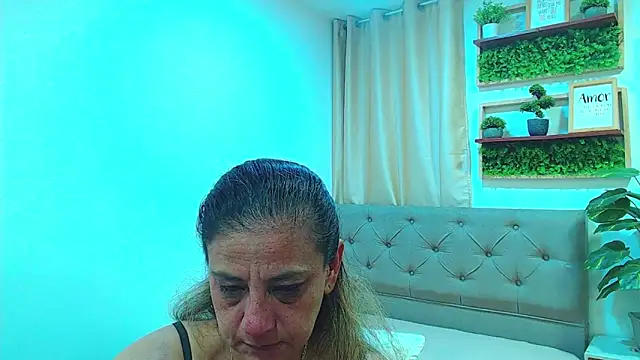 Sala de chat en directo de sasi_luna