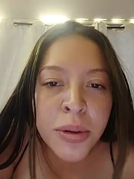 Sala de chat ao vivo de Selene_Amari