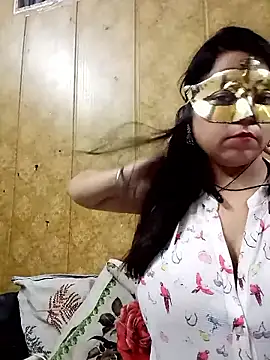 Chat soba uživo modela hornycoupleJandS