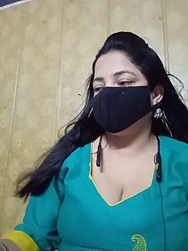 hornycoupleJandS Adlı Modelin Canlı Sohbet Odası