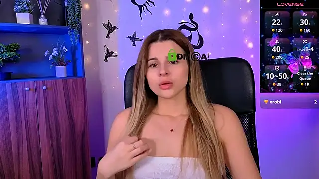 berry_alma – live chatrum