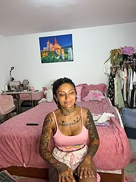 Lucky_Deniz Ruang Obrolan Langsung