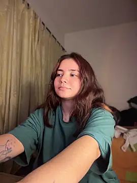 Ema_kraus' Live Chat Room