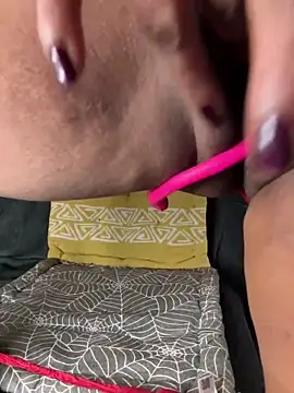 DevineDevilQueen Ruang Obrolan Langsung