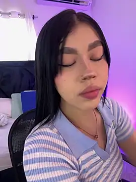 Lily_Woodzのライブチャットルーム