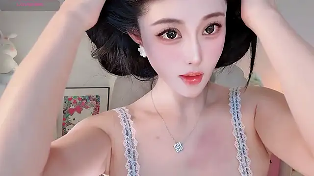 חדר צ'אט בשידור חי של Iaqybbaqlxyaoazxc---