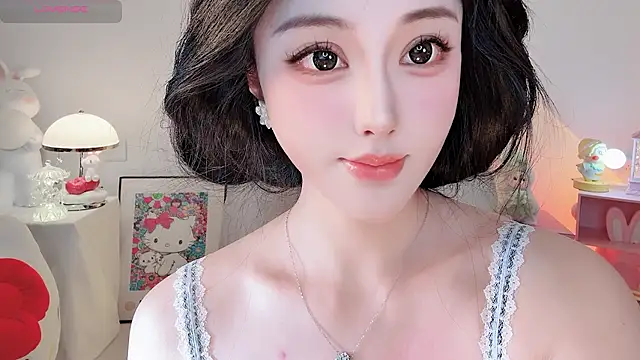 Iaqybbaqlxyaoazxc--- Adlı Modelin Canlı Sohbet Odası