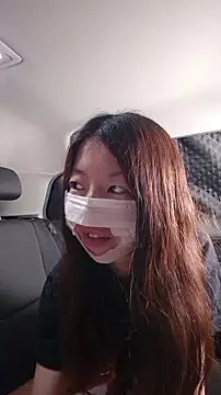 Sala de chat en directo de mainakadasi1