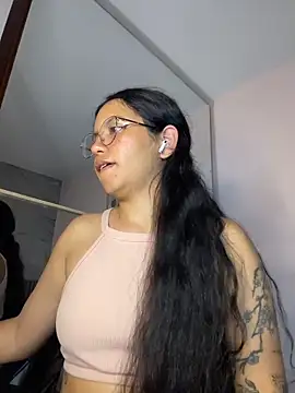 Rosita_forever_ Adlı Modelin Canlı Sohbet Odası