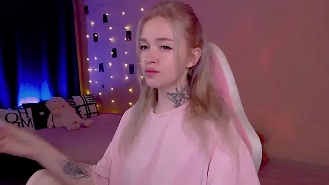 Naughty_Mable Live chatroom