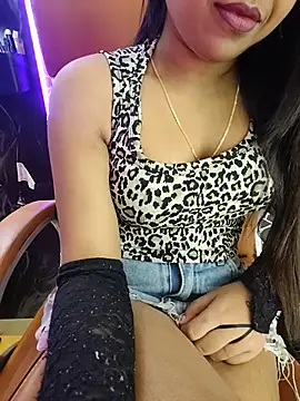 Little__Lia – Naživo XXX chat