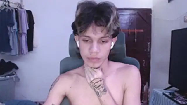 andy_dan18 Live chatroom