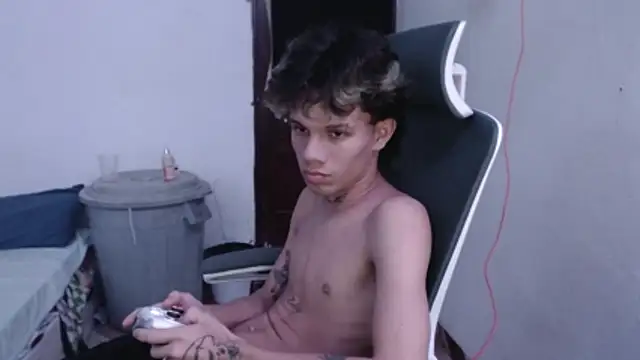 Živá chatovací místnost andy_dan18