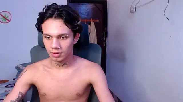 andy_dan18 Live Chatrum
