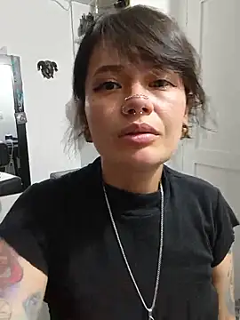 rousstattoo live-chat rom