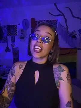 BlueStoneX Live Chatraum
