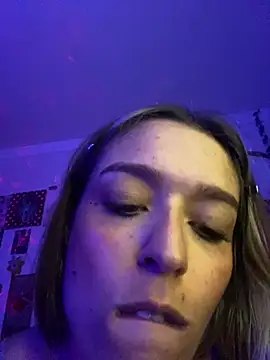 BlueStoneX Live Chatraum
