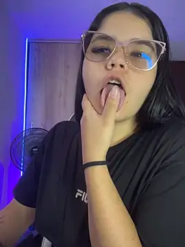 Онлайн чат XXXAngella