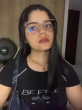 XXXAngella 실시간 채팅방