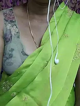 kavi-99 Cameră chat live