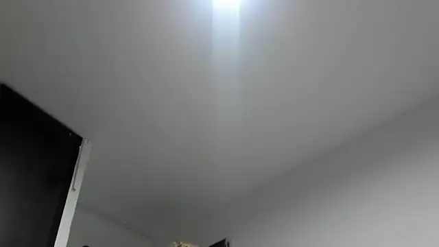 indiraa-channell Cameră chat live