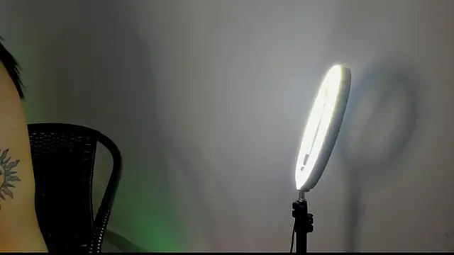 NicoleJaymes_ Live Chatraum
