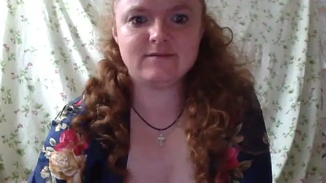 Rae_Jeannie – live chatrum
