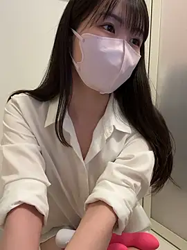 yuzuna_ Adlı Modelin Canlı Sohbet Odası